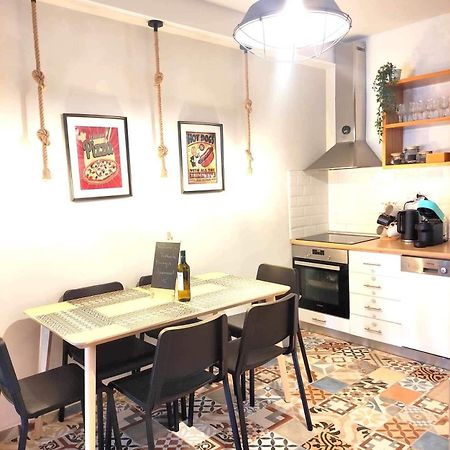 Voukamvilia Boutique Apartment Ágios Matthaíos Екстериор снимка